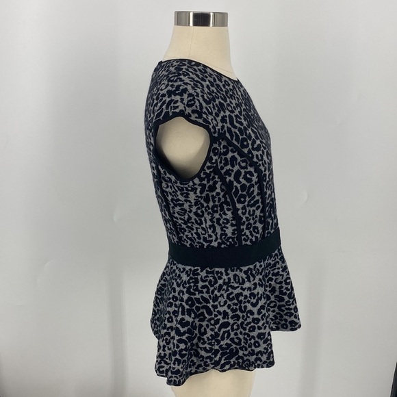 Rebecca Taylor Animal Print Peplum Cap Sleeve Top - Picture 3 of 10